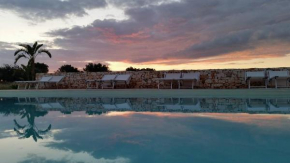 Гостиница Masseria Belfiore Apartments  Остуни
